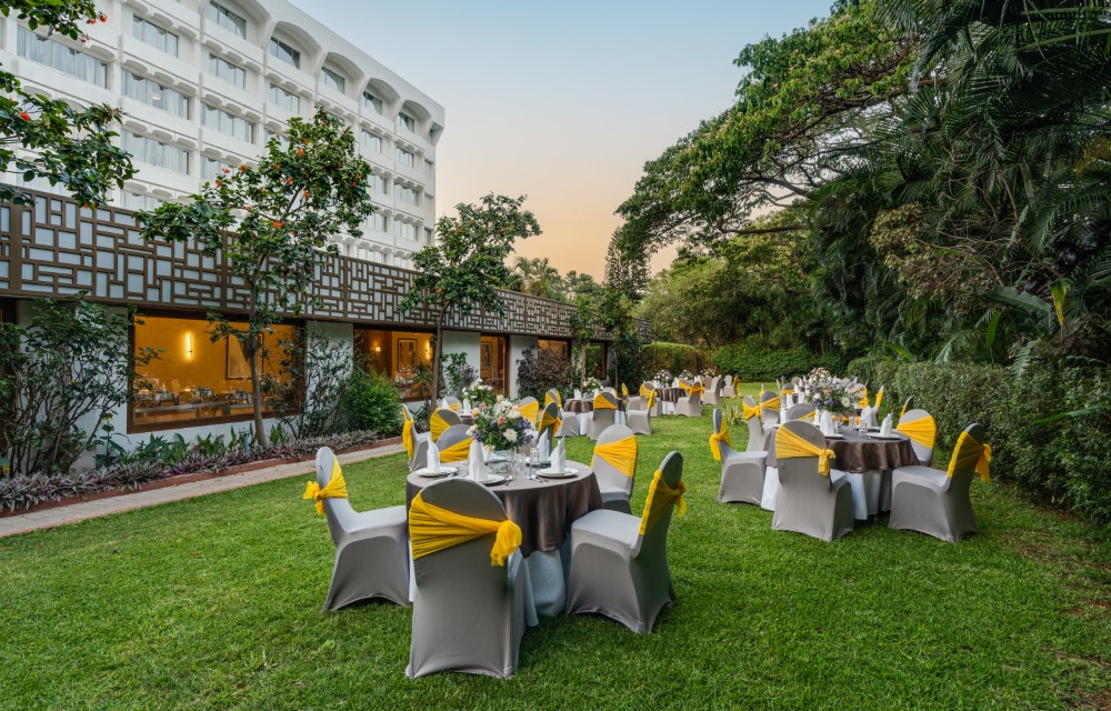 Paradise Hotel